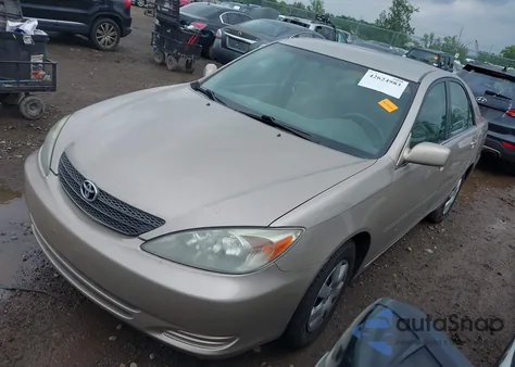 2004 Toyota Camry Le из США, поврежденный, VIN 4T1BE32KX4U908931